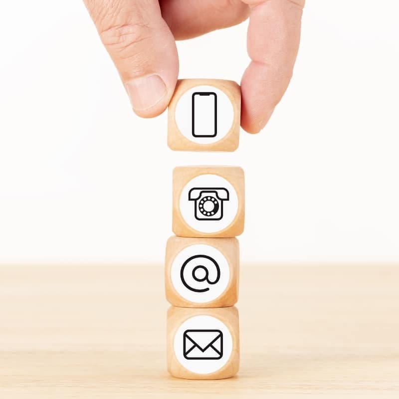 Comment contacter une entreprise pour une alternance ? 2 DIFFERENTS-CANAUX-POUR-CONTACTER-UNE-ENTREPRISE
