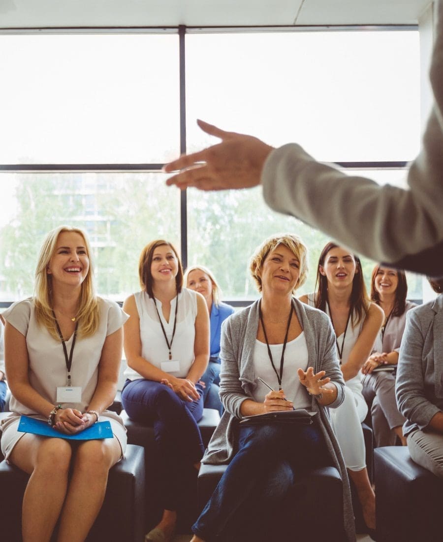 FORMATIONS ET PARCOURS POUR DEVENIR CLOSER