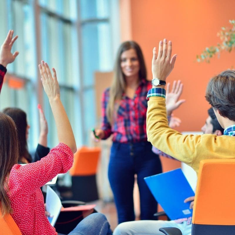 Les formations proposées par l’AFPA : une diversité pour tous les profils 2 OFFRE DE FORMATION COUVRANT DE MULTIPLES DOMAINES