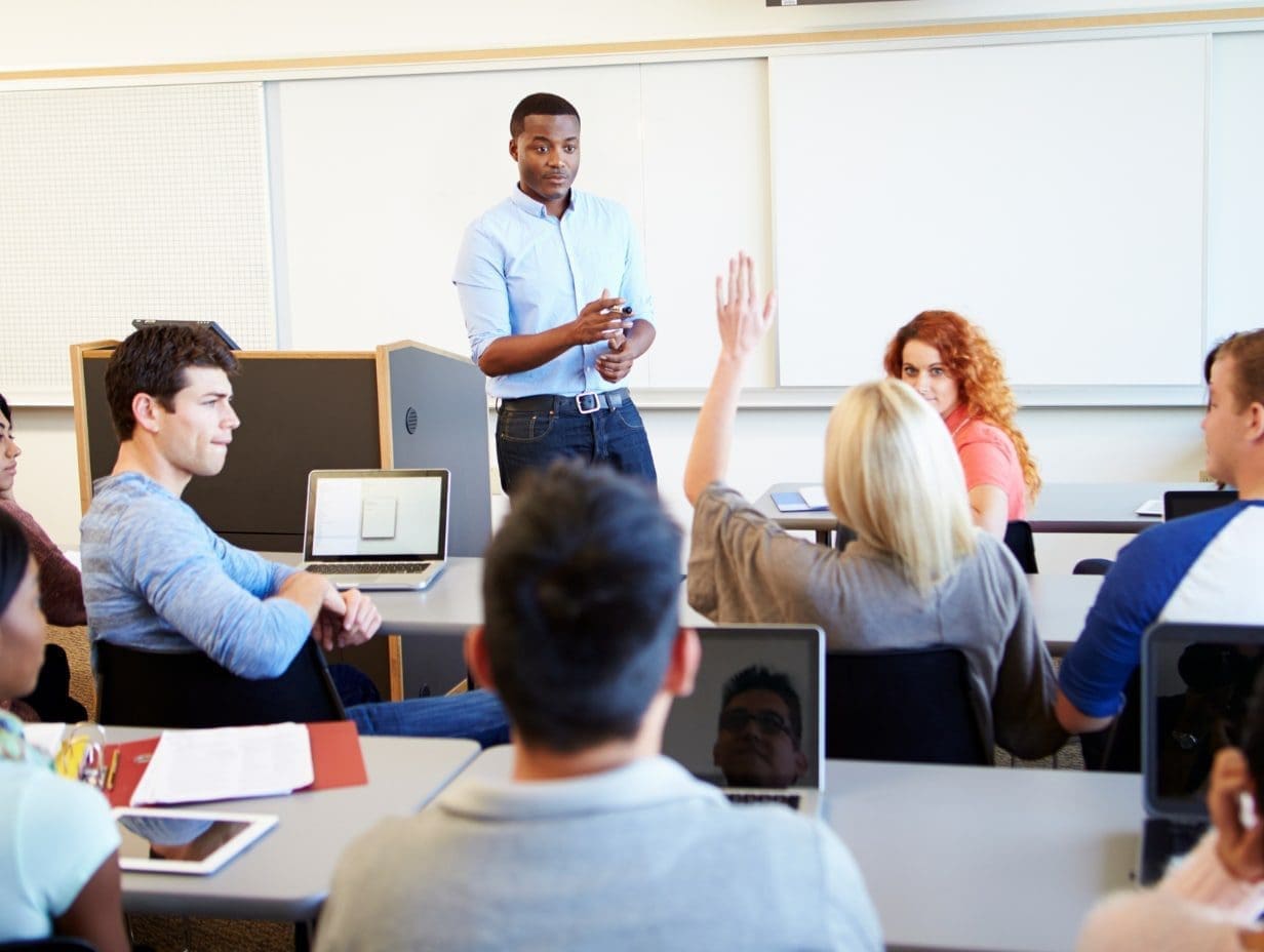 AIDES POUR LES ETUDIANTS